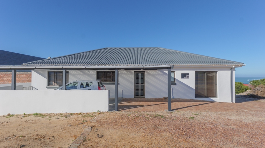 4 Bedroom Property for Sale in Oceanview Heights Western Cape